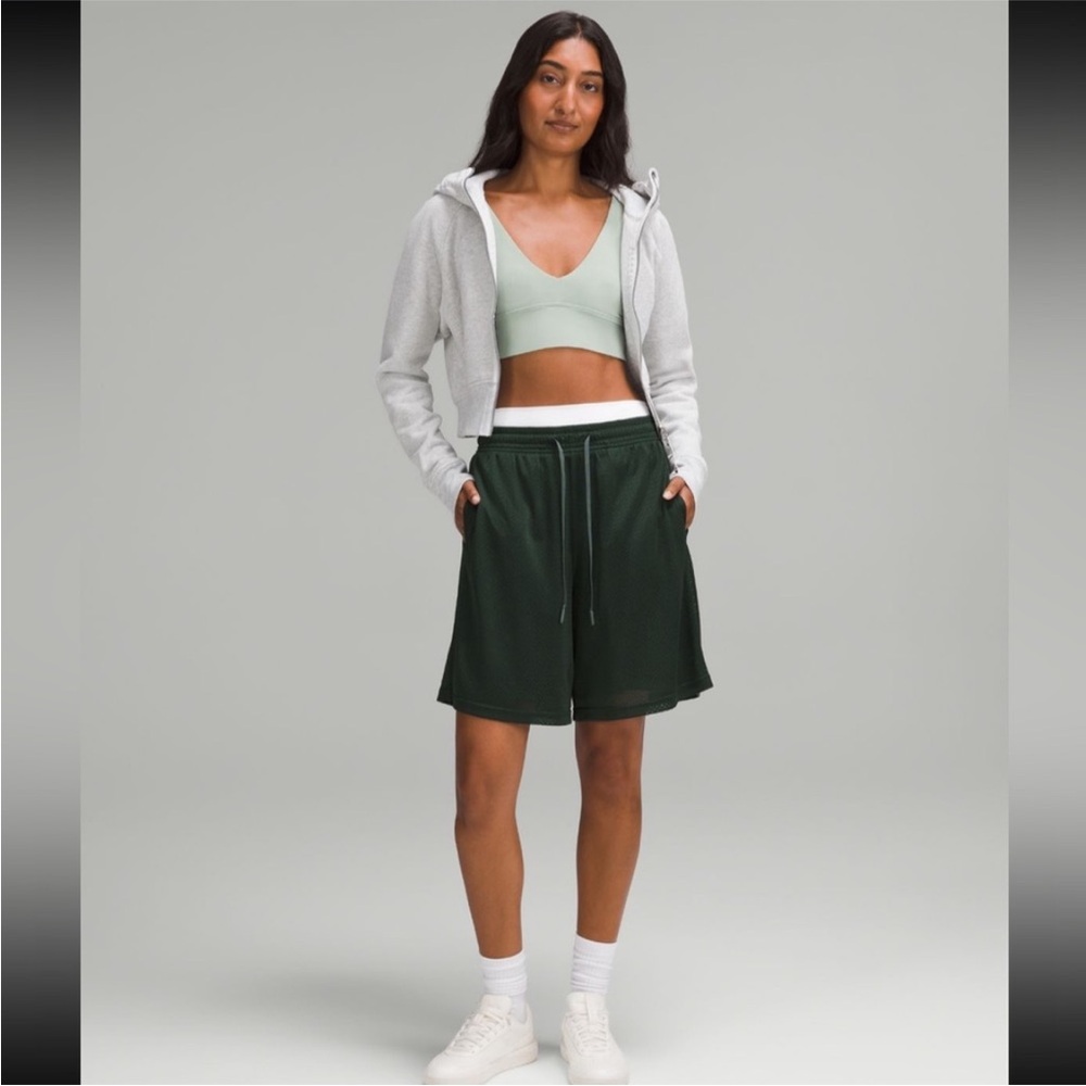 🌼 Lululemon Relaxed-Fit Mesh Training Short 8"